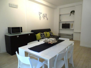 Design & Fashion District Apartment
